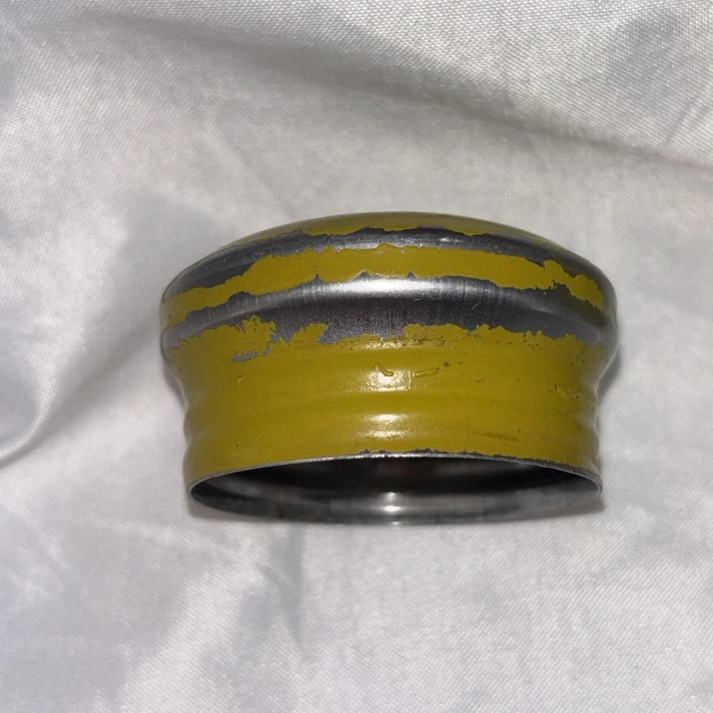 Vintage Amber Glass Salt‎ Pepper Shakers Takahashi Japan Yellow Metal Screw Lids